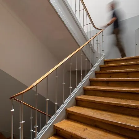 Guest house Feeling Coliving - Graca *
