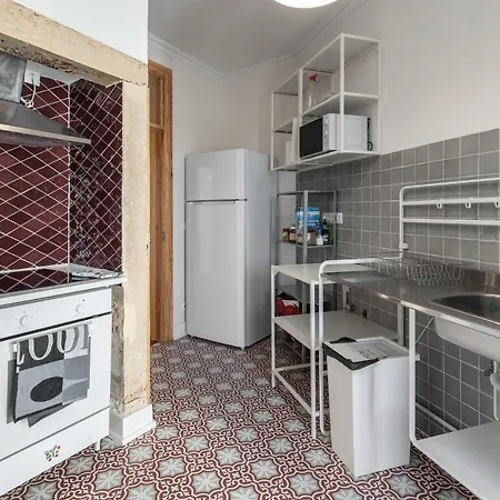 Feeling Coliving - Graca Lisbon