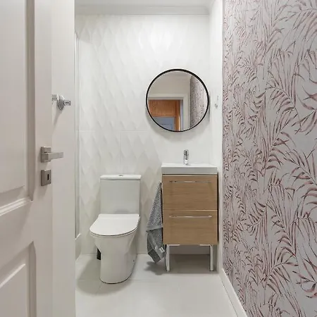 Feeling Coliving - Graca Guest house Lisbon